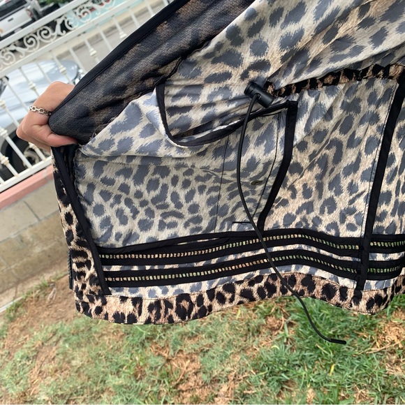 The upside Leopard jacket - Picture 4 of 12